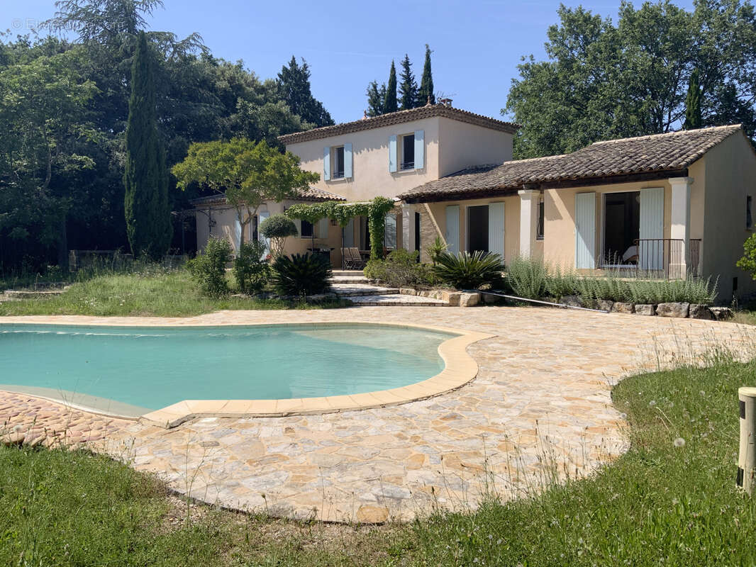 Maison à UZES
