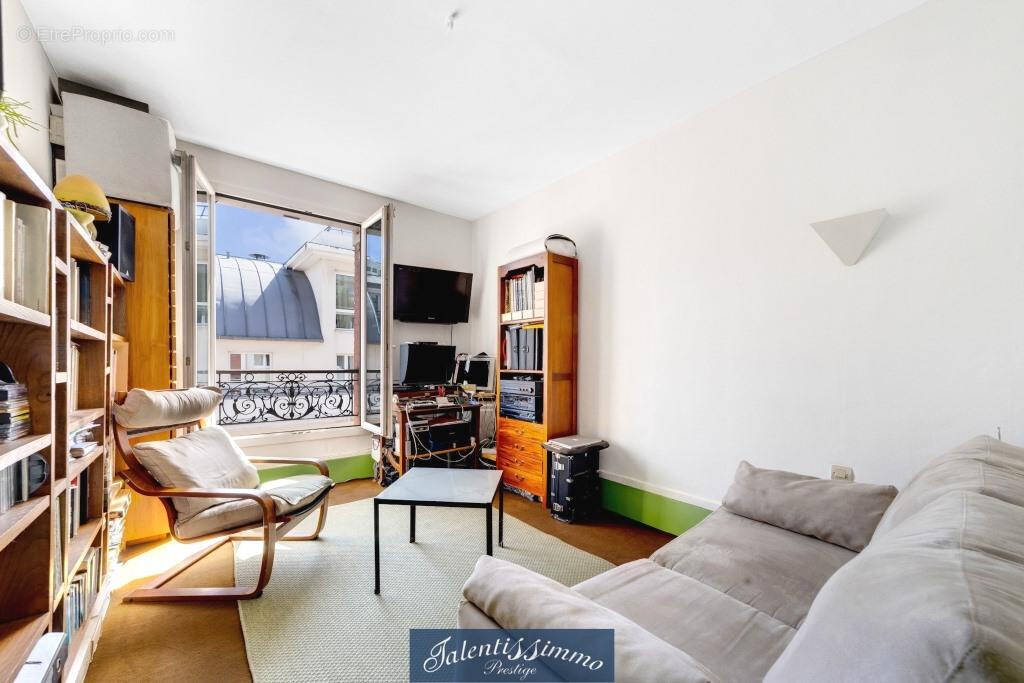 Appartement à PARIS-12E