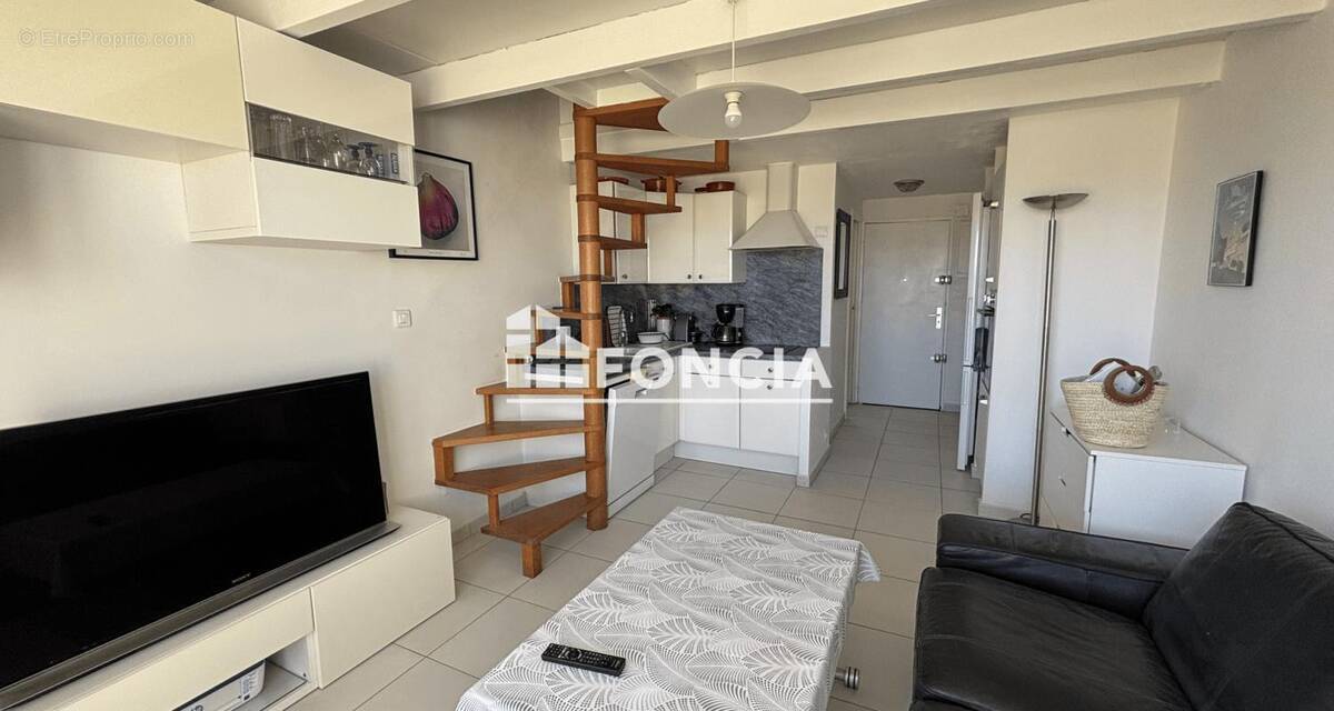 Appartement à HYERES