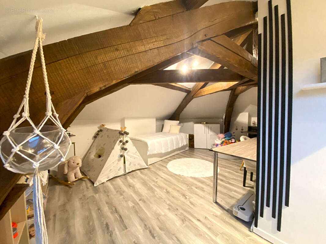 Appartement à SERAINCOURT