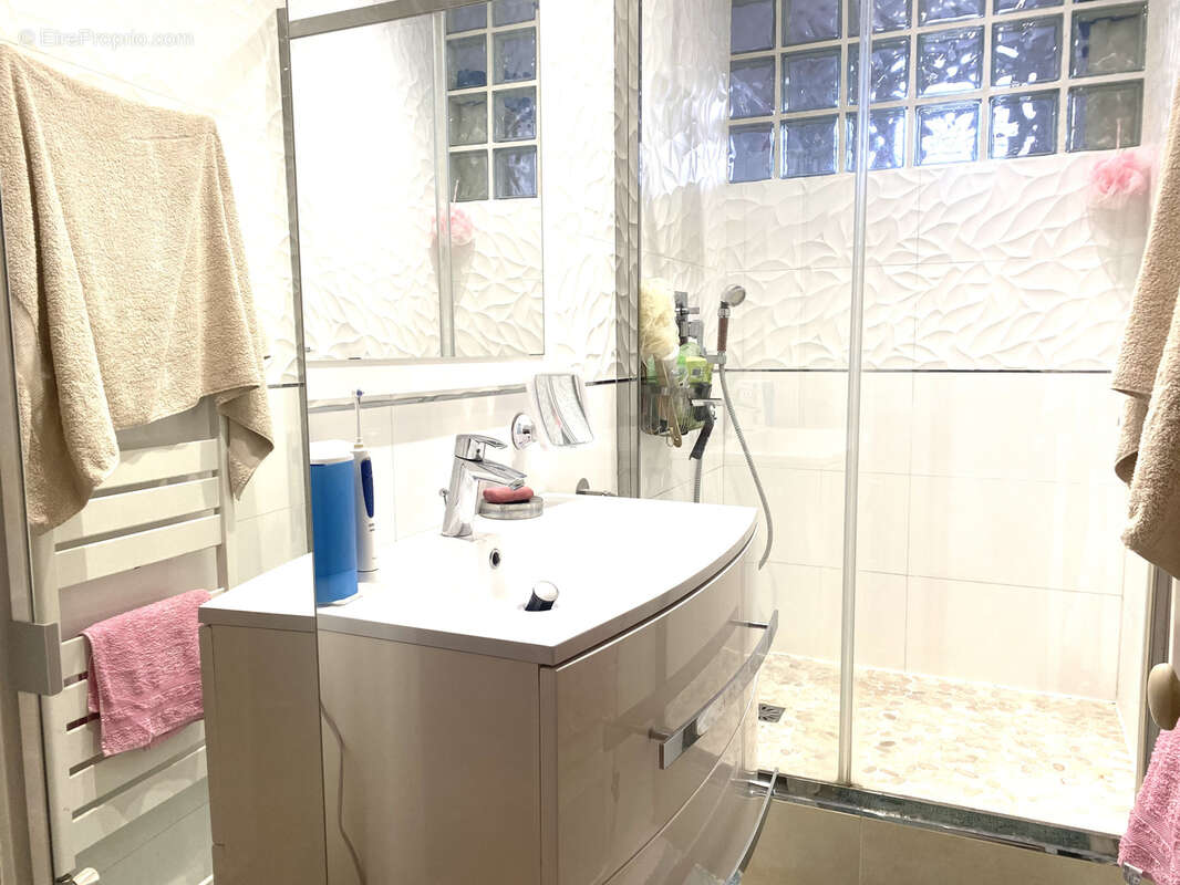 Appartement à LE RAINCY