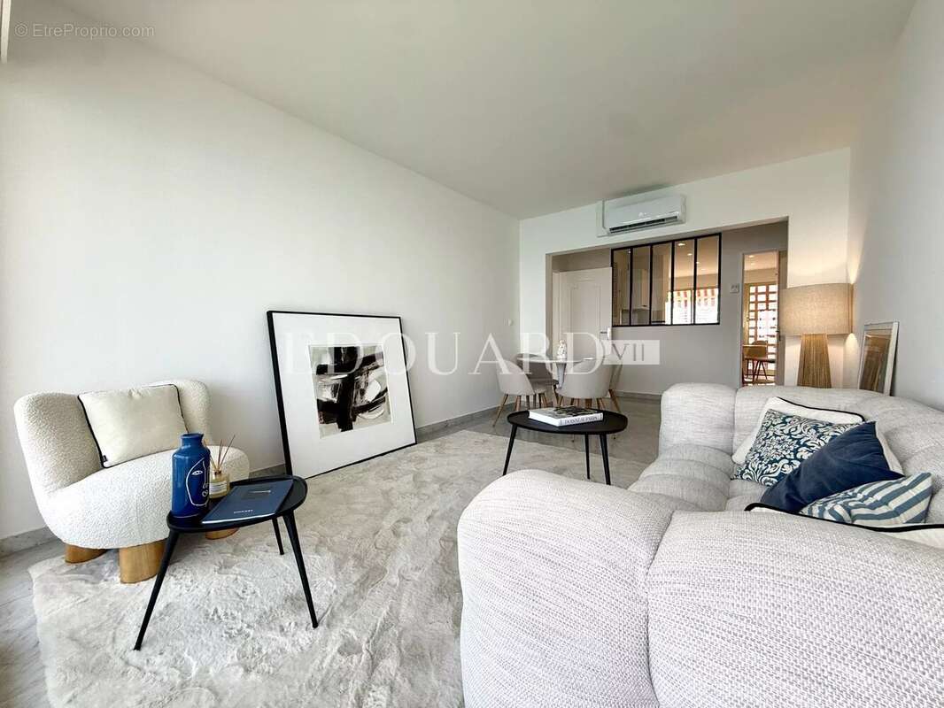 Appartement à ROQUEBRUNE-CAP-MARTIN