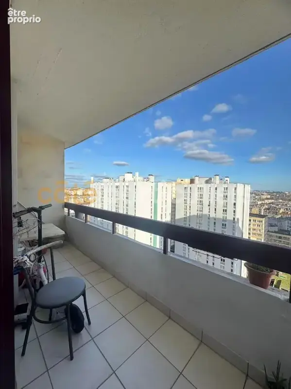 Appartement à AUBERVILLIERS