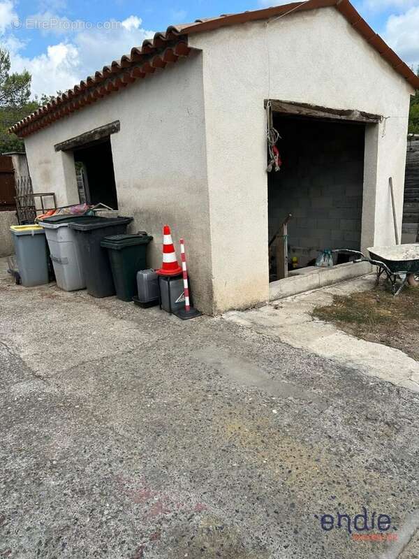 Maison à ROQUEFORT-LES-PINS