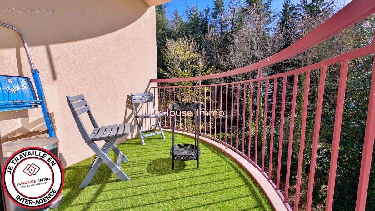 Appartement à SAINT-ETIENNE