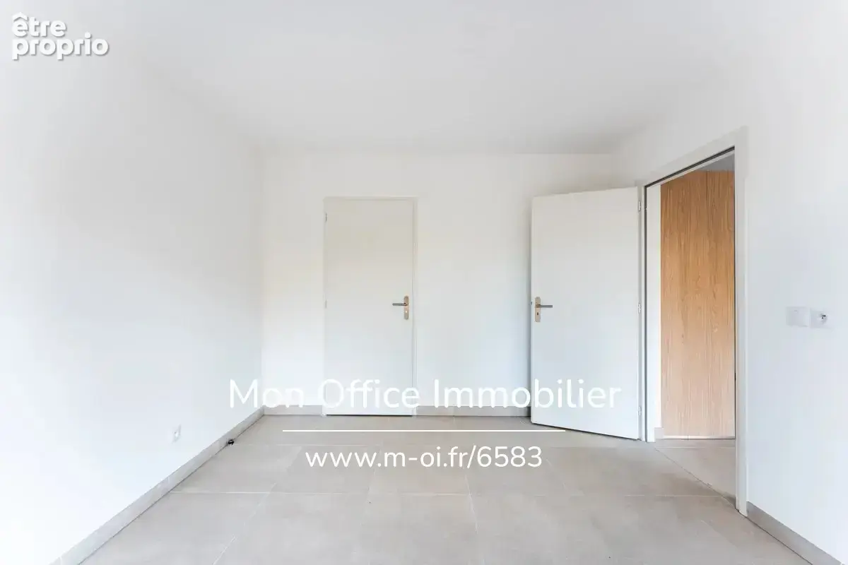 Référence : 6583-ABO - Appartement neuf  et lumineux, 2 pièces, Terrasse + Parking privatif - photo 11