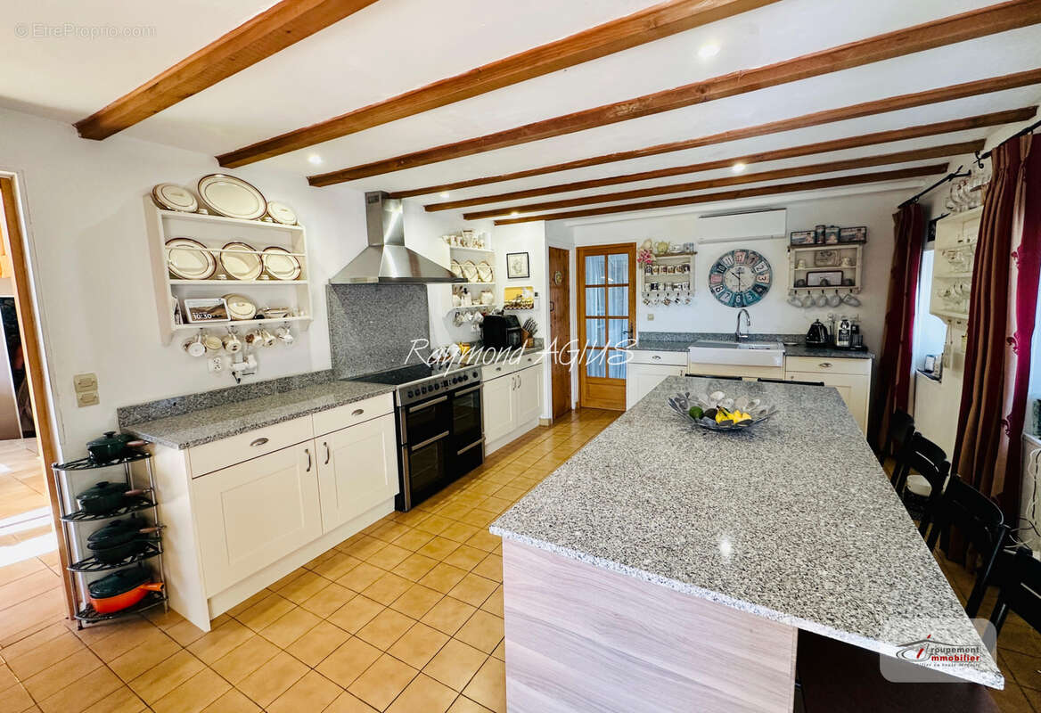 Maison à SAUSSIGNAC