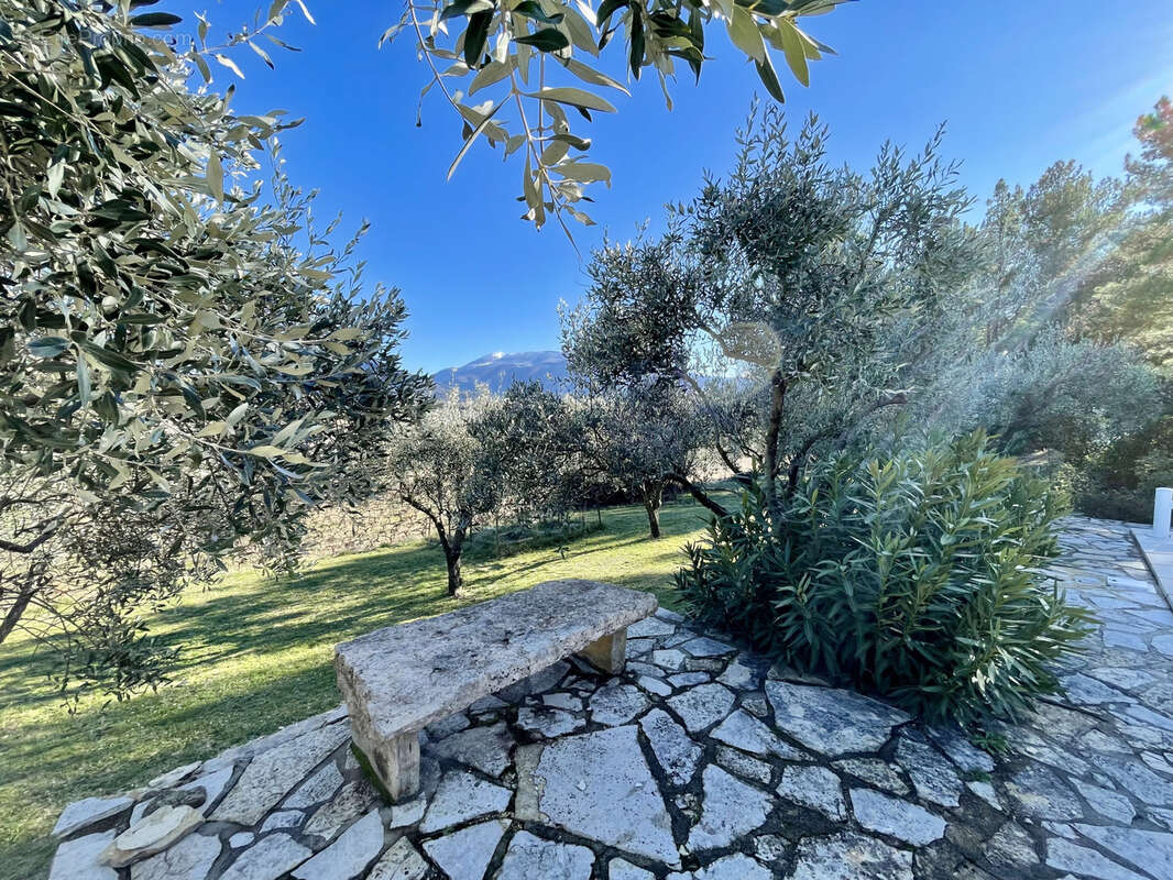 Maison à VAISON-LA-ROMAINE