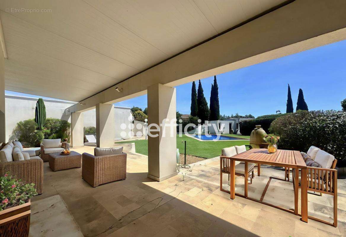 Maison à BEDARRIDES