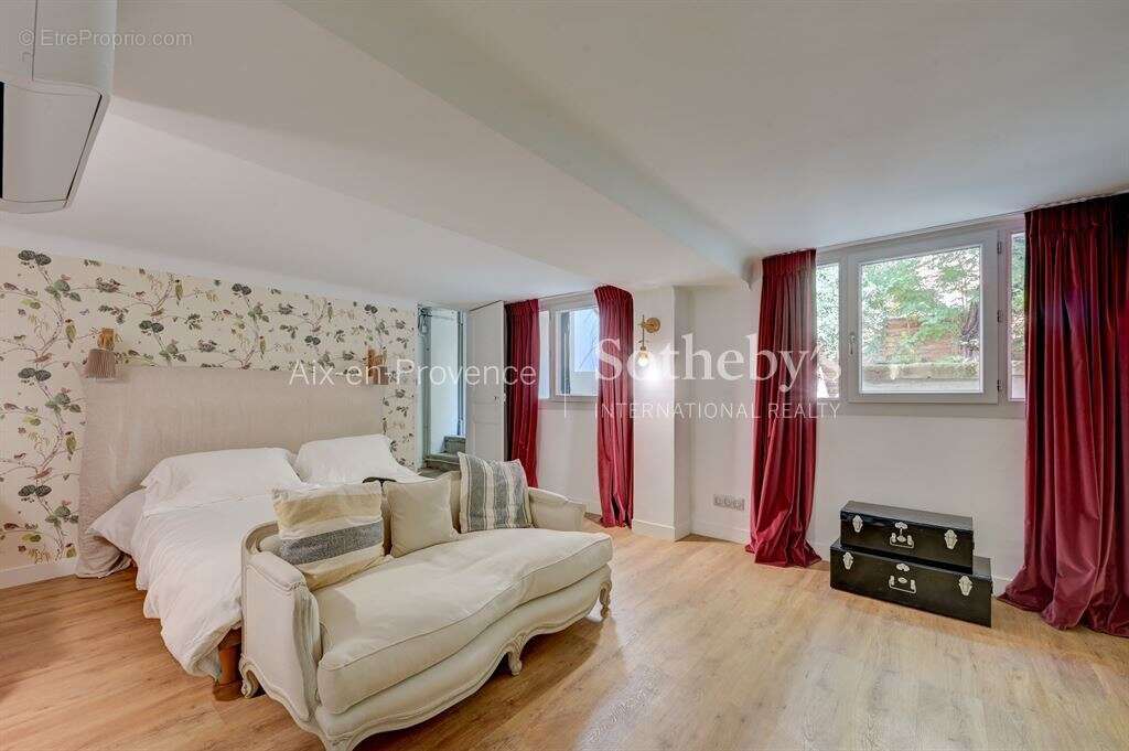 Maison à AIX-EN-PROVENCE