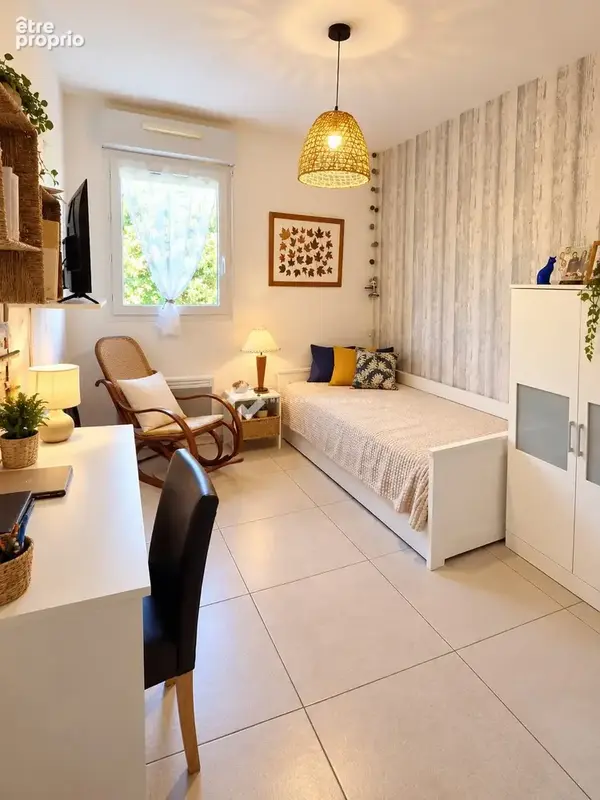 Appartement 4 pièces 69 m² à vendre à Trets (13530) - photo 3