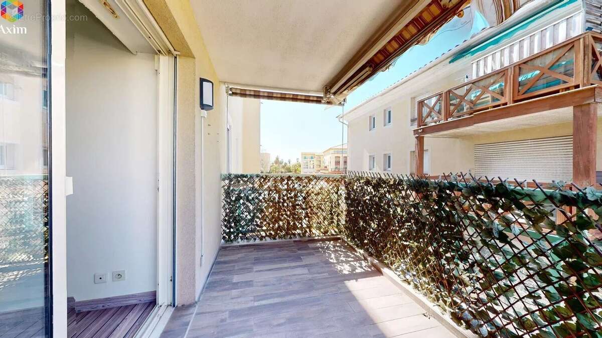 Appartement à FREJUS