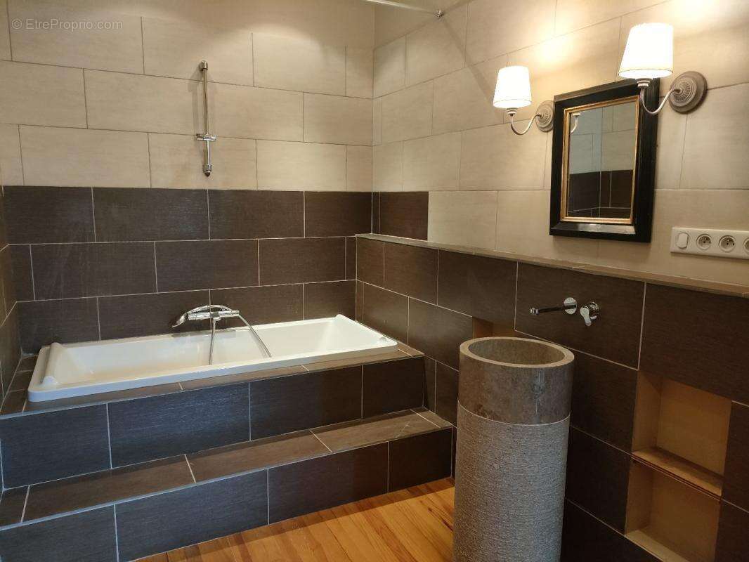 Maison à TARASCON-SUR-ARIEGE