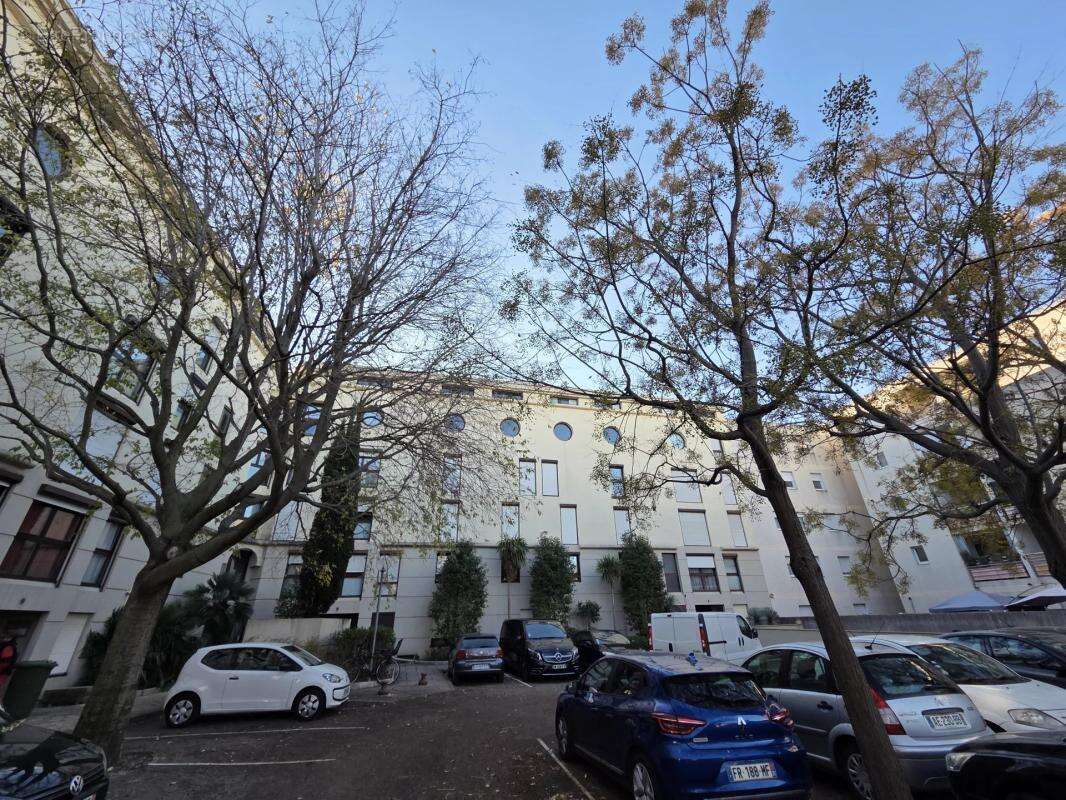 Appartement à NIMES