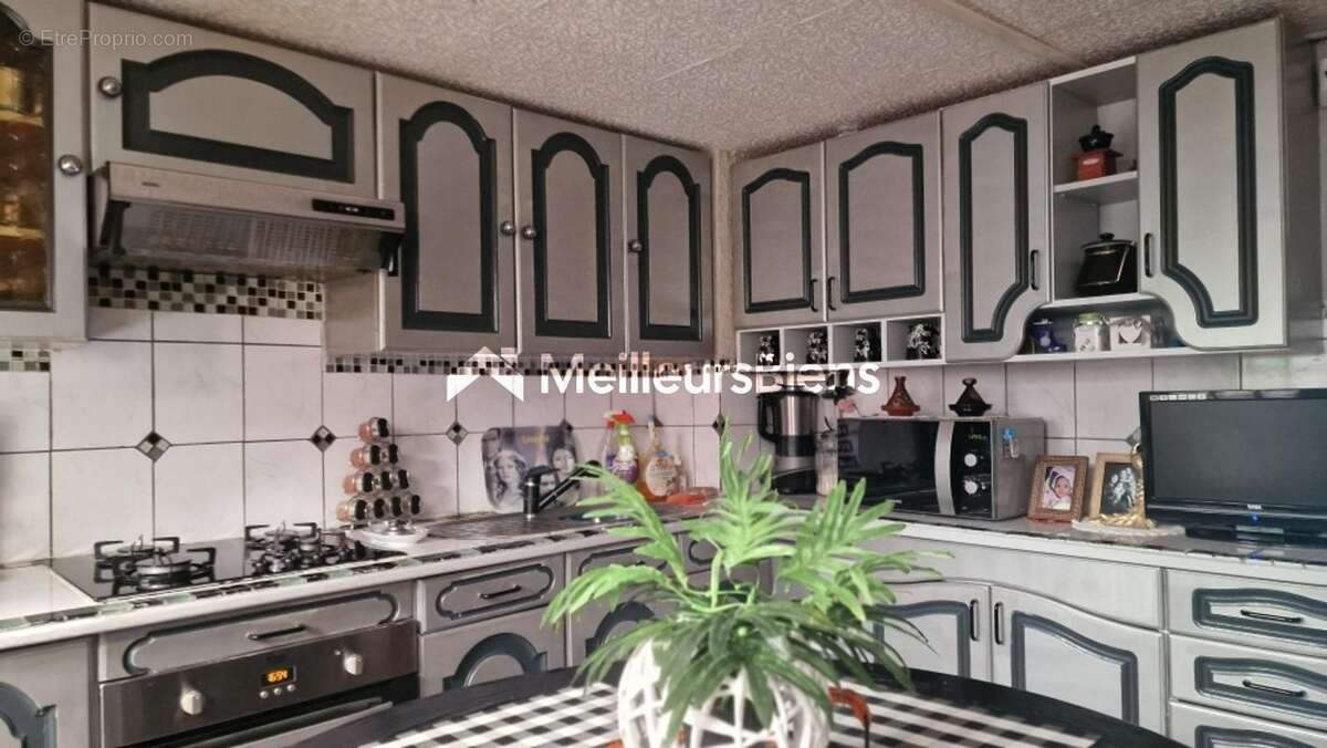 Maison 3 chambres avec garage, véranda et jardin à Lens - photo 5