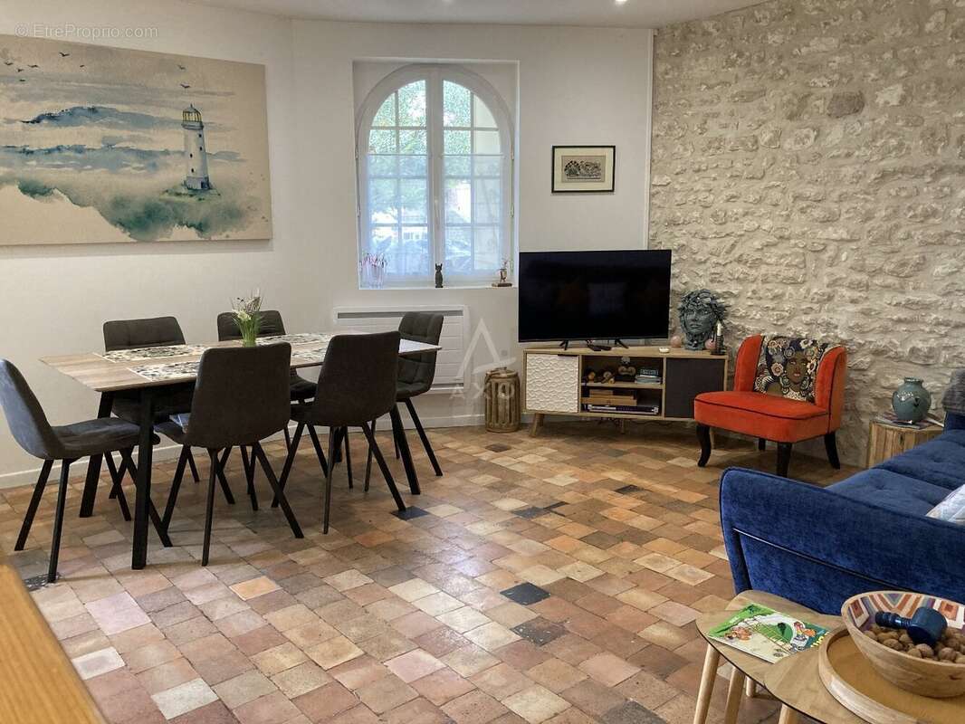 Appartement à MESCHERS-SUR-GIRONDE