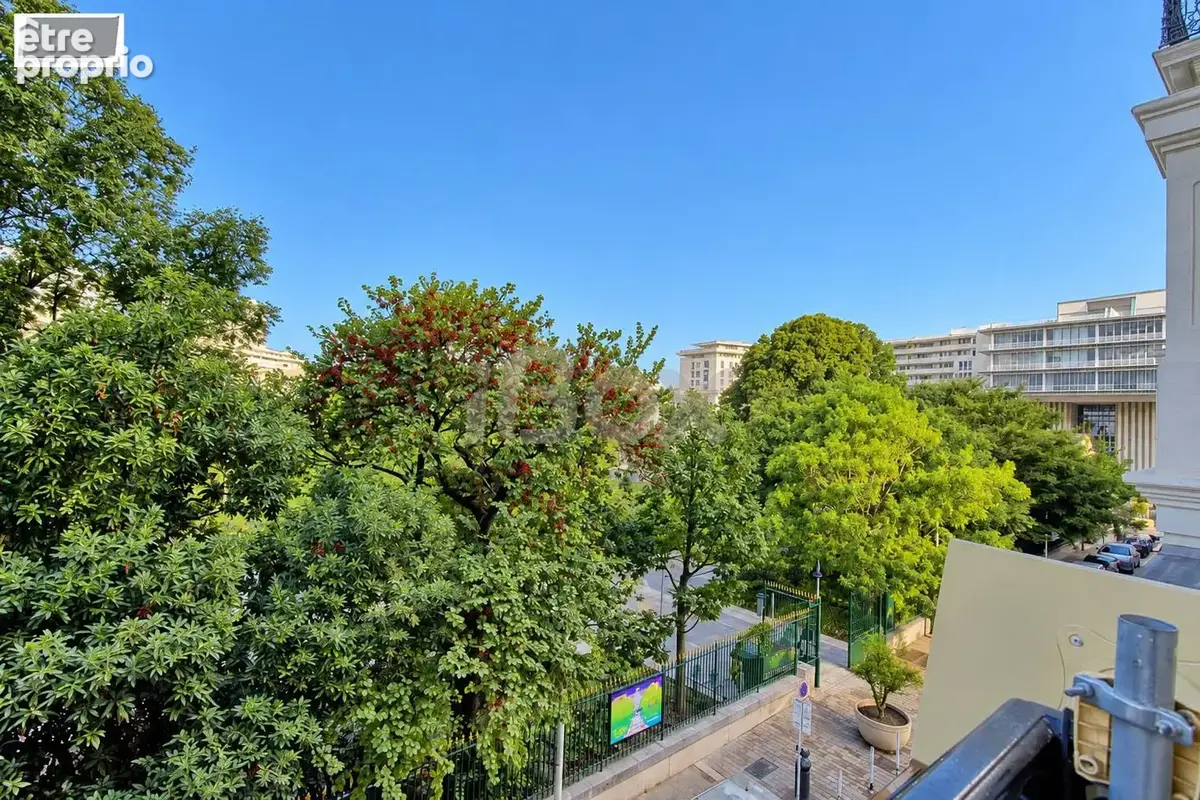 Toulon Haute Ville Appartement T3 qui surplombe le parc Alexandre 1er - photo 9
