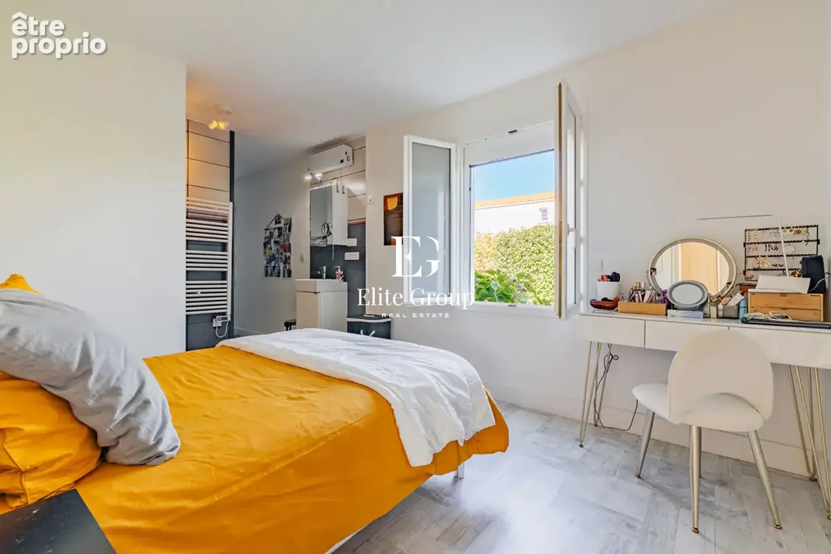 A Vendre Maison - Rochefort - 7 Chambres - 187 m² - photo 8