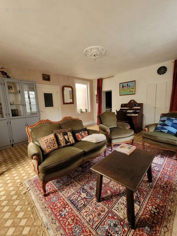 Maison à VOUSSAC