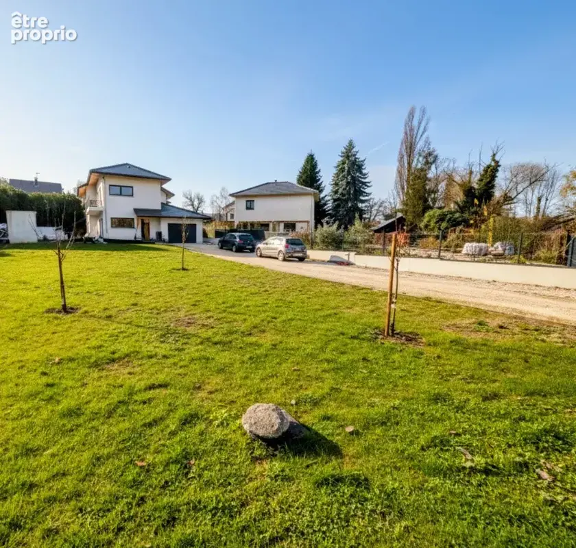 Maison contemporaine 240 m2 avec piscine, T2 indépendant et garage - photo 4