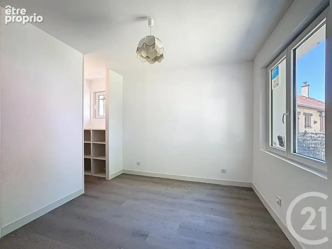 Maison 4 pièces 93 m² à vendre à La Ferte-Saint-Aubin (45240) - photo 5