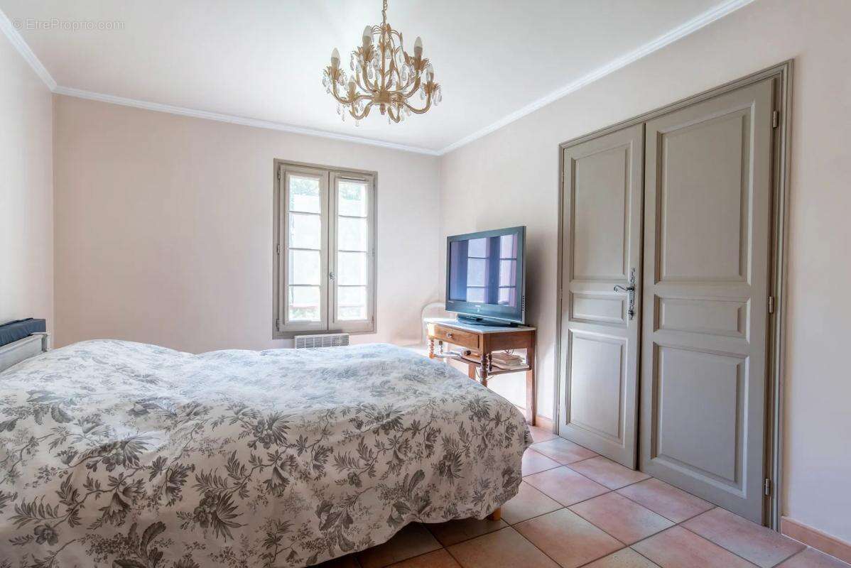 Maison à PLAN-D&#039;AUPS-SAINTE-BAUME