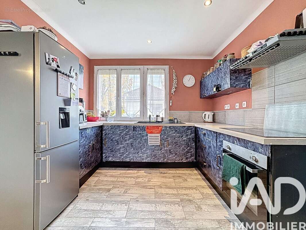 Photo 5 - Maison à VIRY-CHATILLON