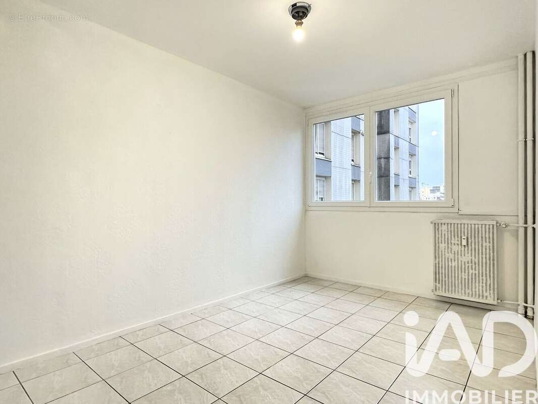 Photo 3 - Appartement à BOBIGNY