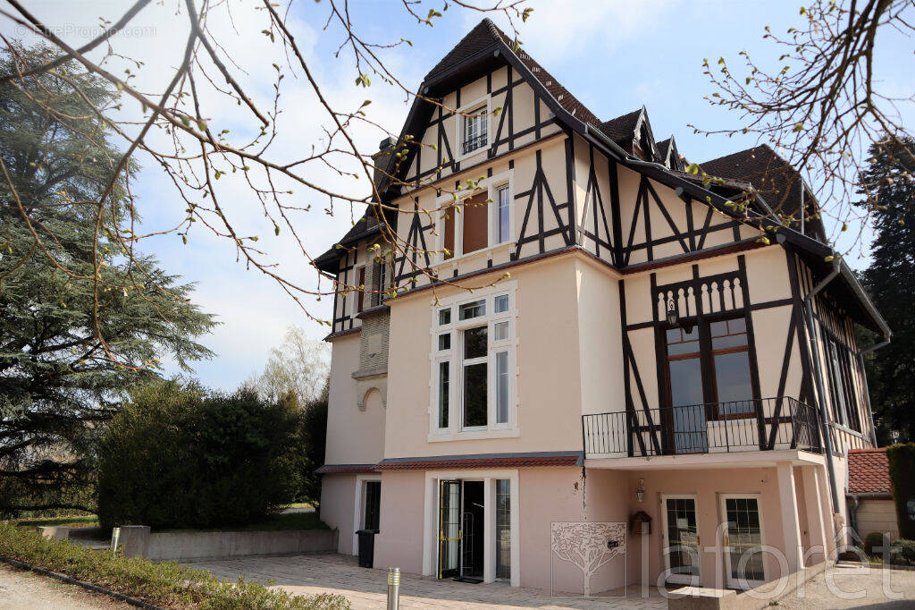 Appartement à EXINCOURT