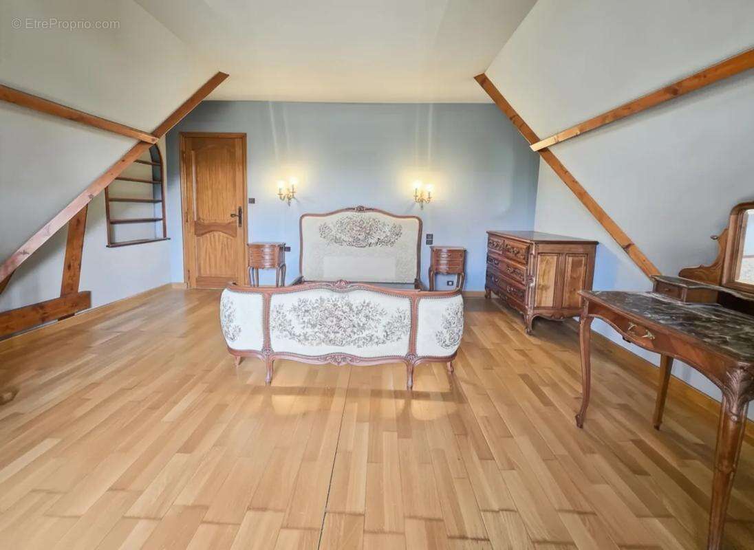 Maison à BREUILPONT