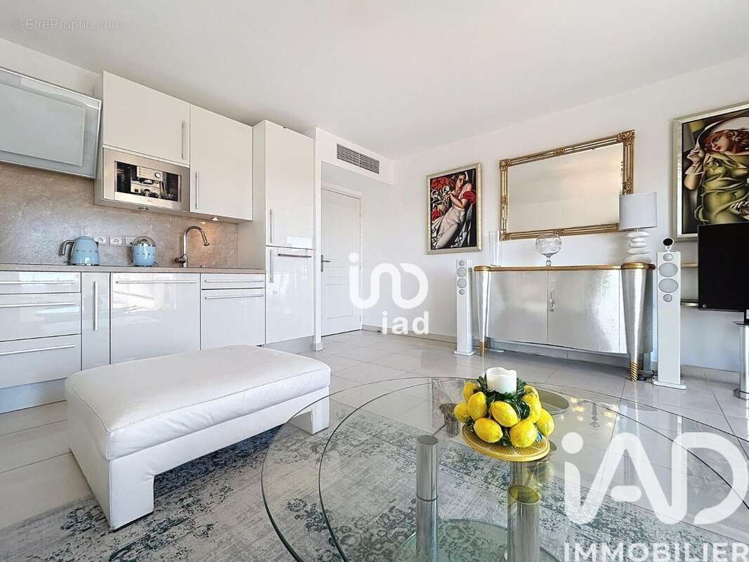 Photo 5 - Appartement à ROQUEBRUNE-CAP-MARTIN