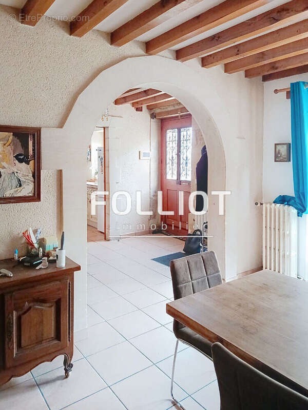 Maison à COURSEULLES-SUR-MER