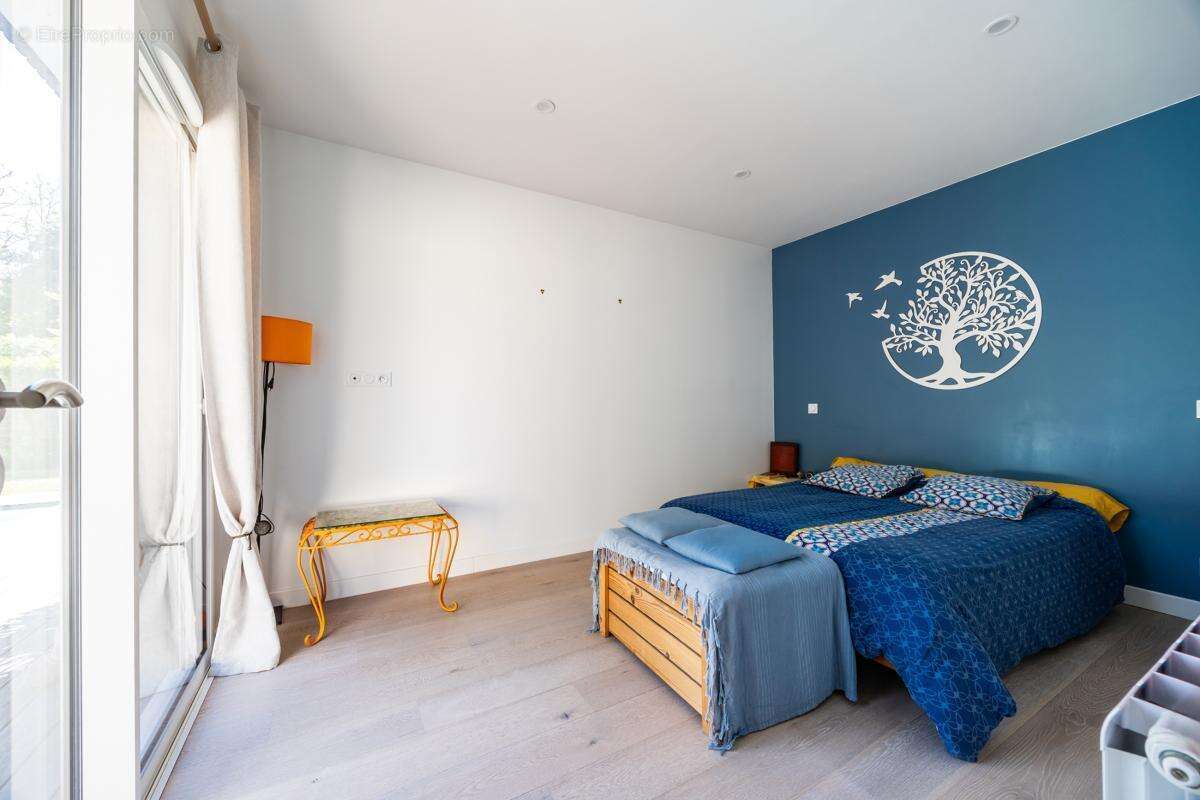 Maison 180 m² à Cestas  - photo 12