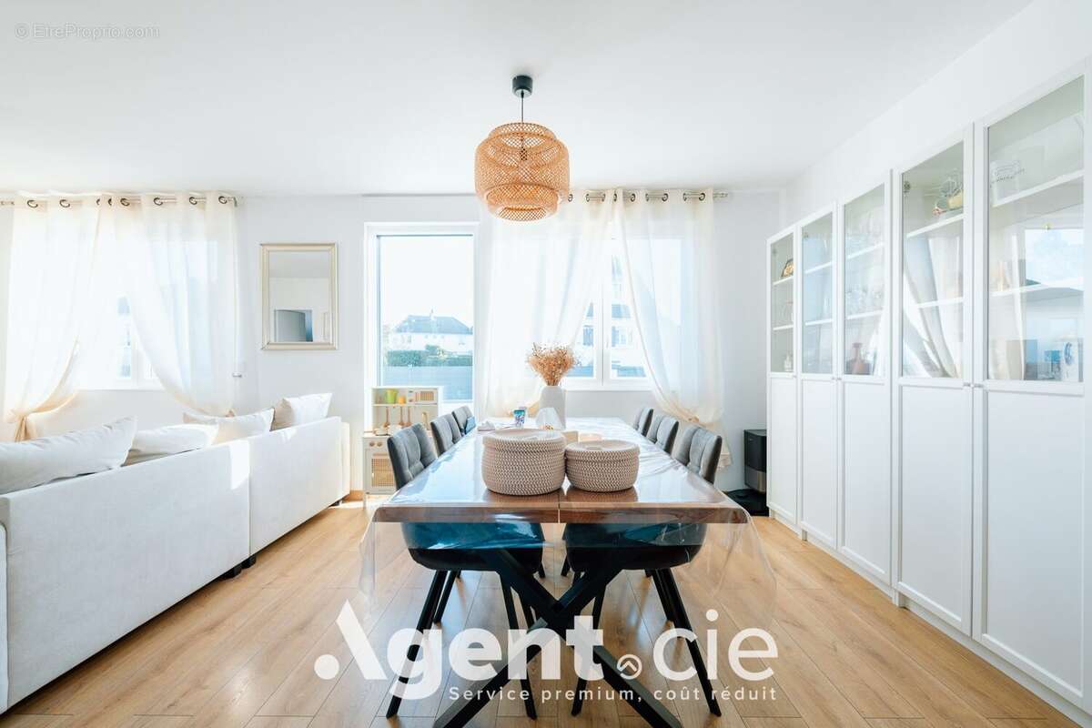 Maison à VILLERS-BOCAGE