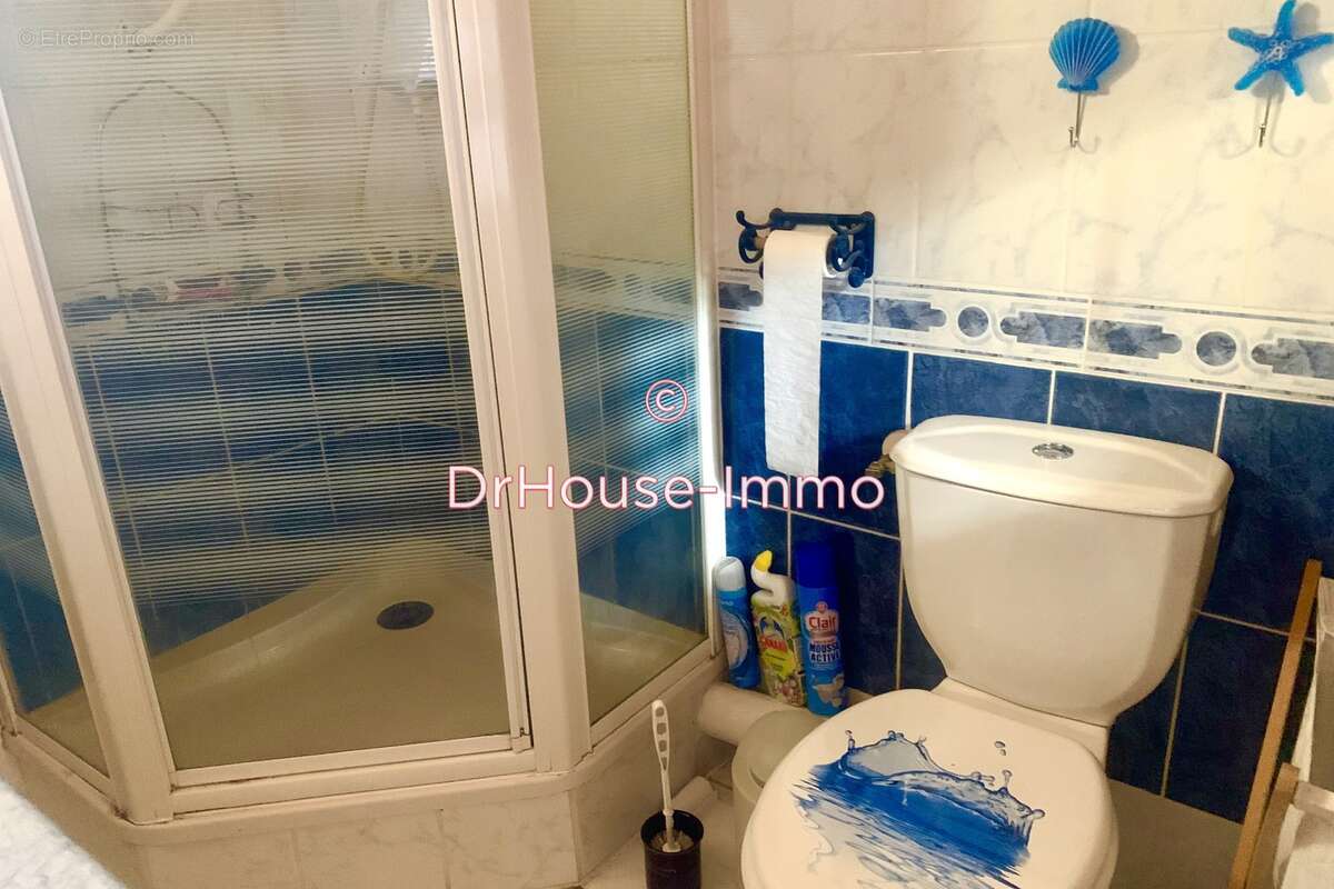 Maison à BROUSSES-ET-VILLARET