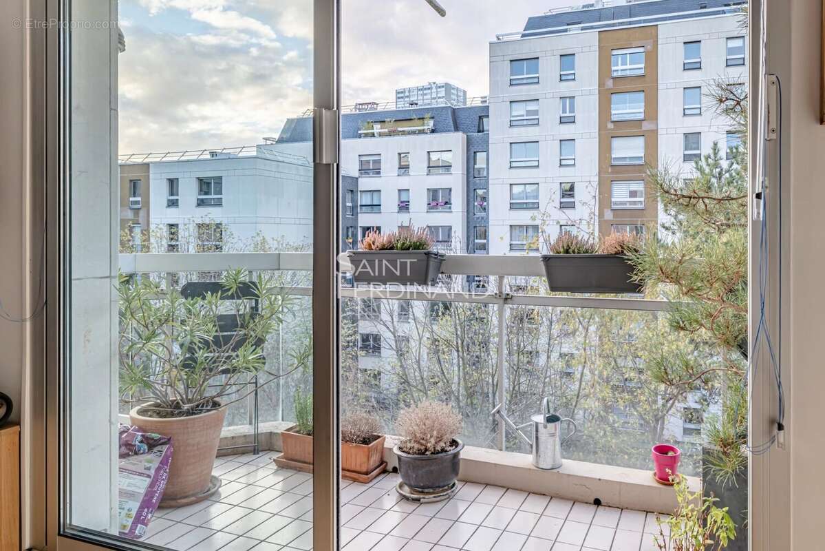 Appartement à PARIS-15E