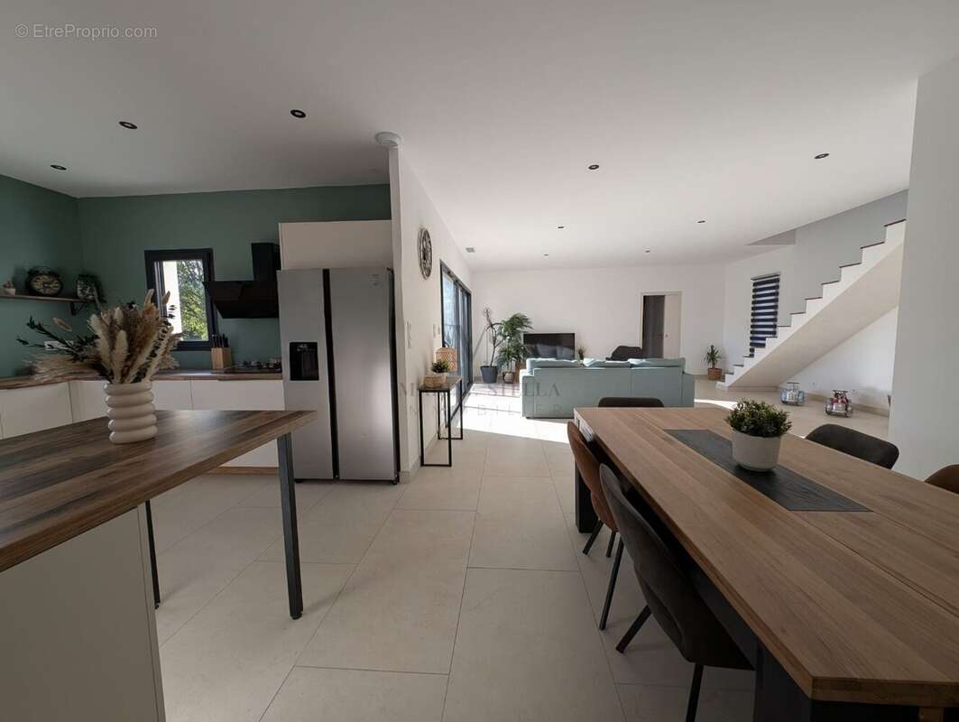 Maison à SAINT-GELY-DU-FESC