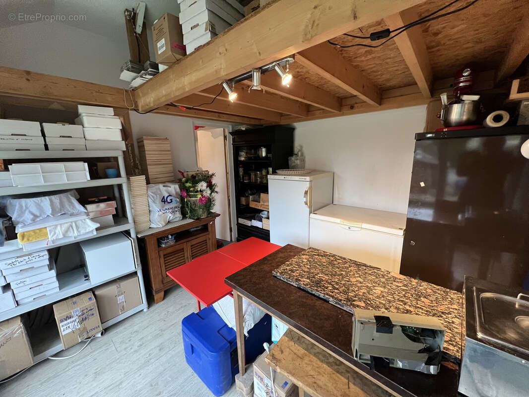 Maison à LANGROLAY-SUR-RANCE