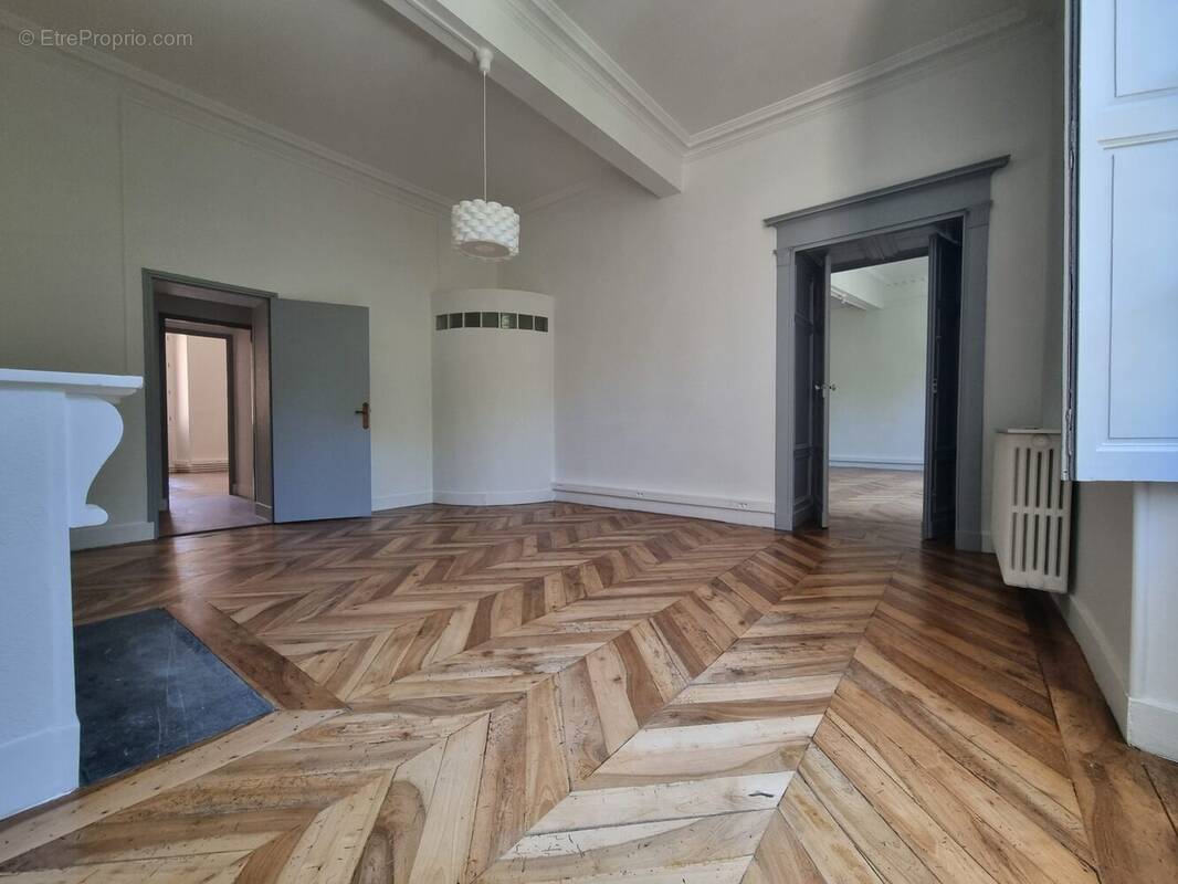 Commerce à TOULOUSE