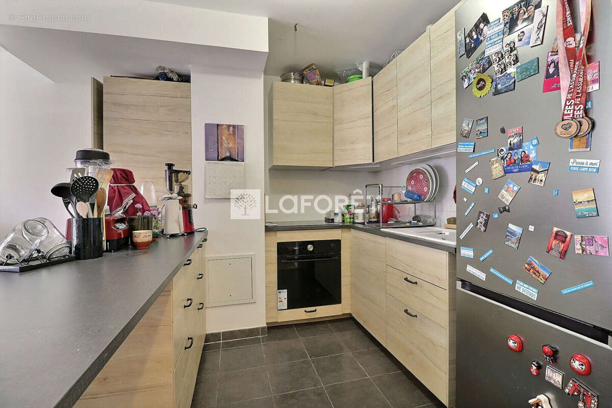 Appartement à L'ILE-SAINT-DENIS