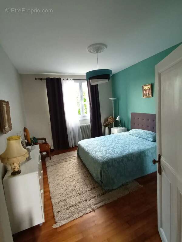 Maison 94 m² à Montceau-Les-Mines  - photo 15