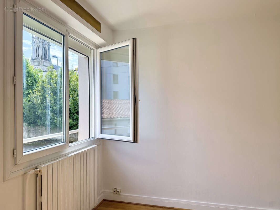 Appartement à REZE