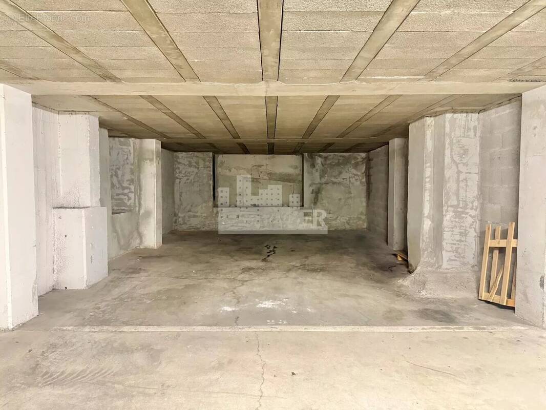 Parking à NICE