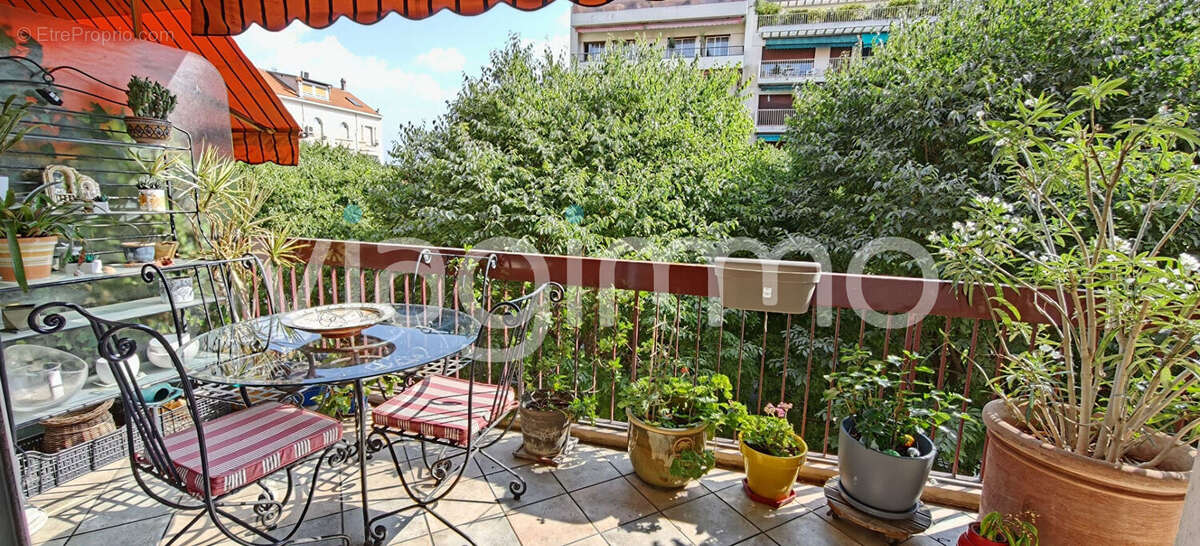 Appartement Antibes 3 pièce(s) 84.06 m2 - photo 2