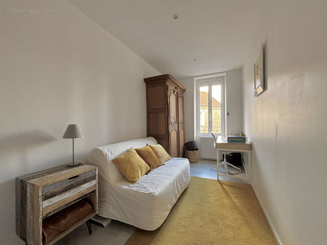 Maison à CRESSERONS