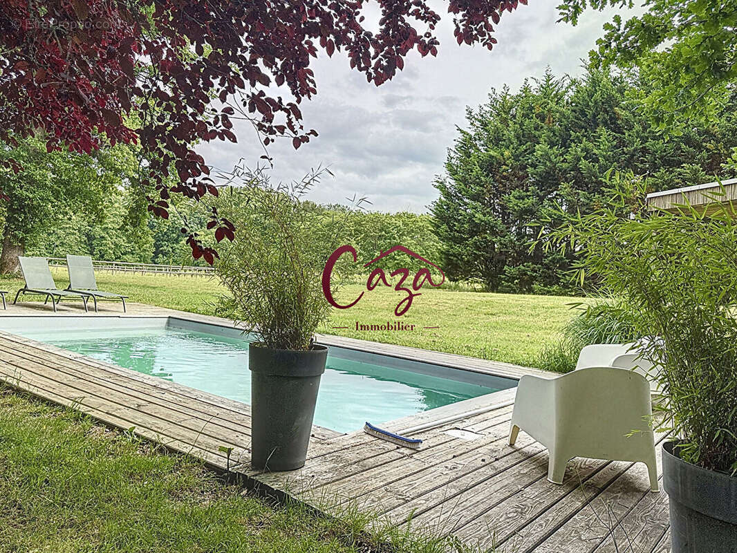 Maison à SAINT-SULPICE-ET-CAMEYRAC