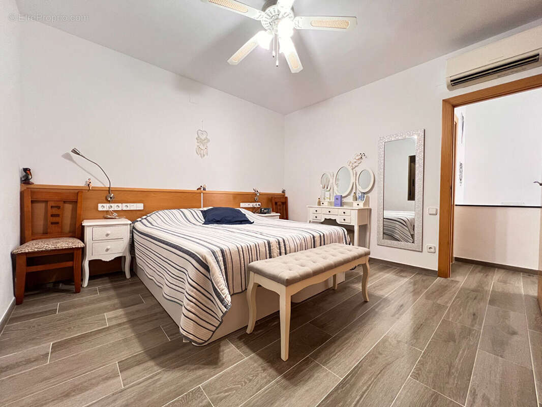 Appartement à BEAULIEU