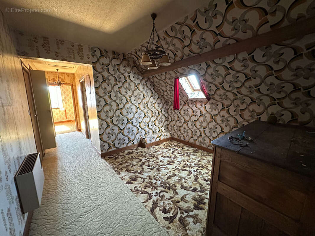 Maison à VILLEVENARD