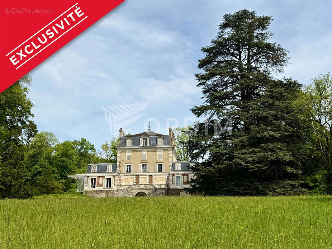 Maison à SAINT-SAUVEUR-EN-PUISAYE