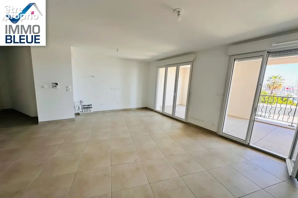 Appartement 4 pièces 84 m² à vendre à Port-De-Bouc (13110) - photo 4